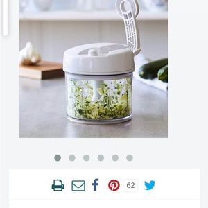 Pampered chef Manual Food Processor